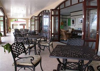 The Wharf Hotel And Marina Victoria Bagian luar foto